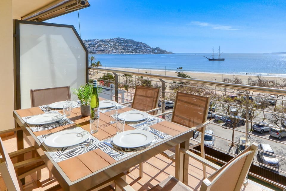 View (from property/room), Balcony/Terrace, Beach, Sea view