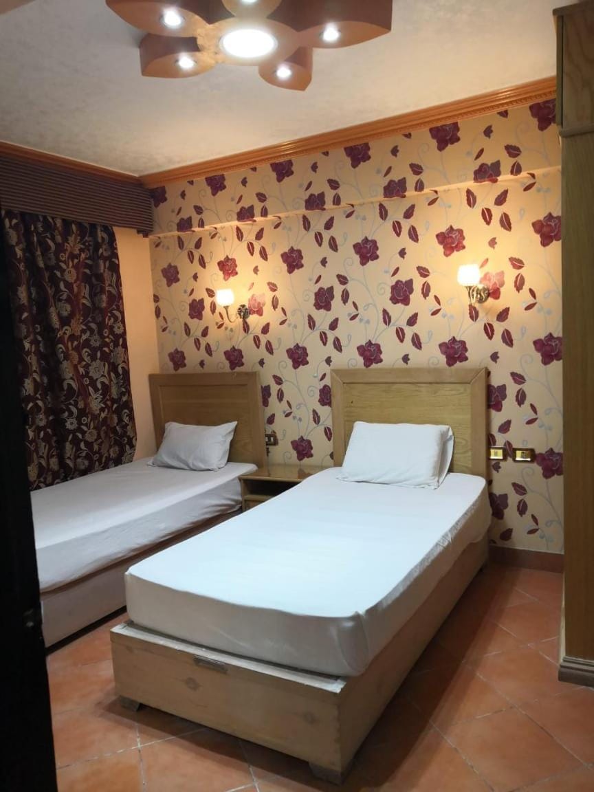 Porto Sokhna pyramids families only Apartment in Egypt
