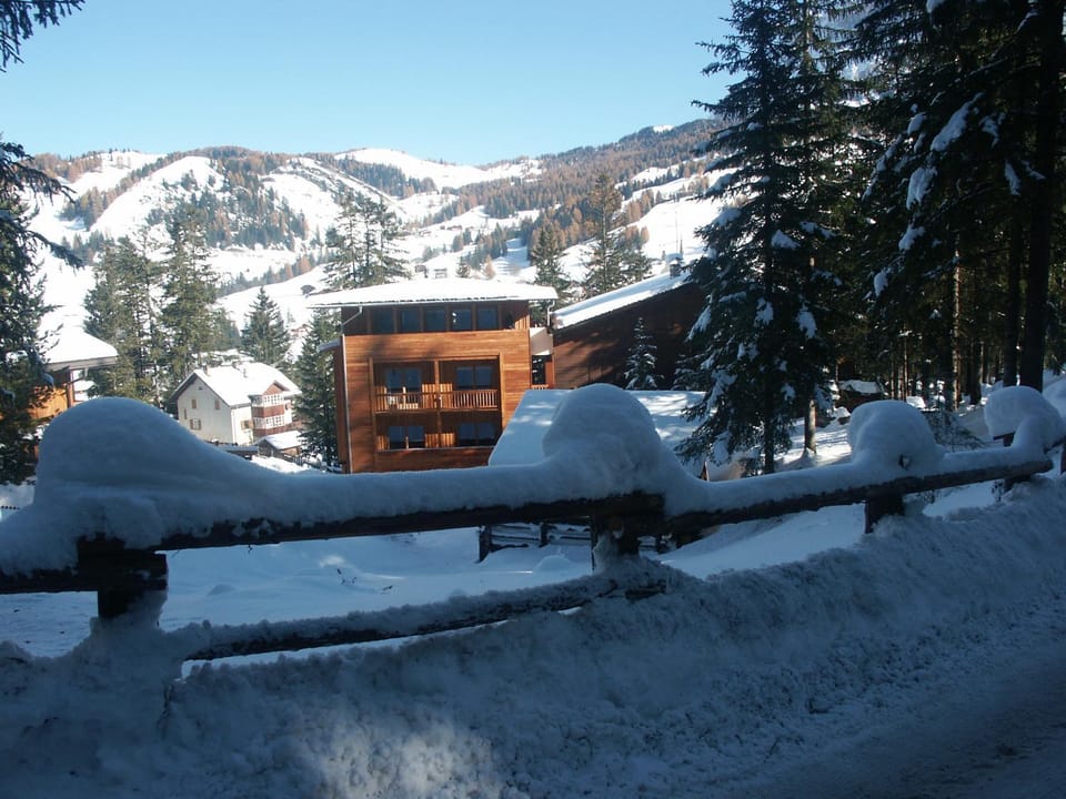 Property building, Winter