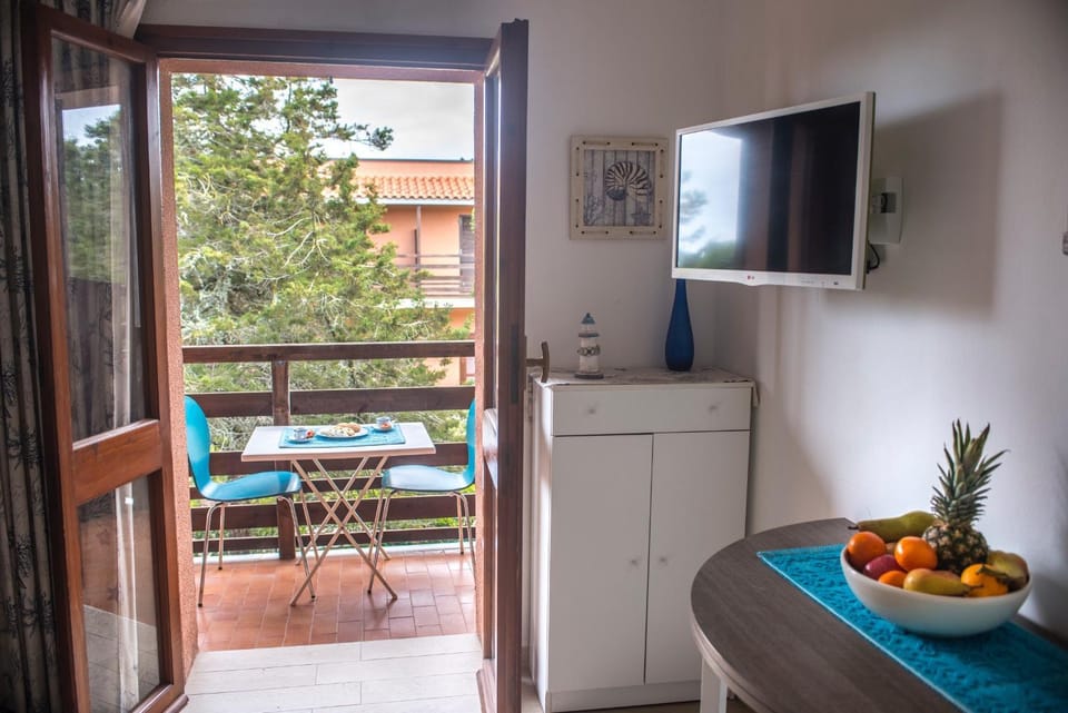 Balcony/Terrace, Food and drinks, Dining area, Food