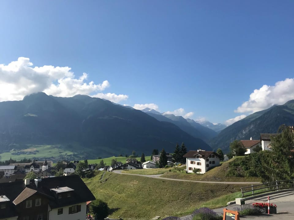 Spring, Neighbourhood, Natural landscape, Mountain view