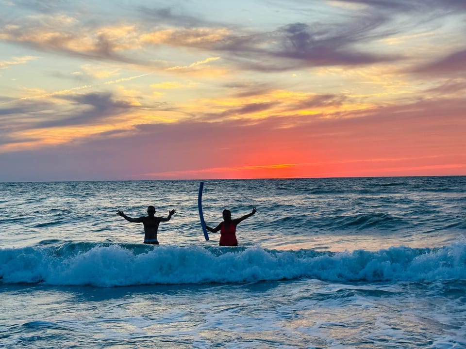 Beach, Sea view, Sunrise, Sunset, group of guests
