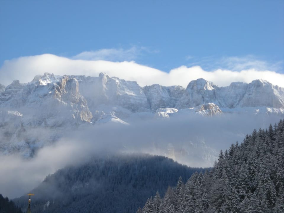 Natural landscape, View (from property/room), Mountain view