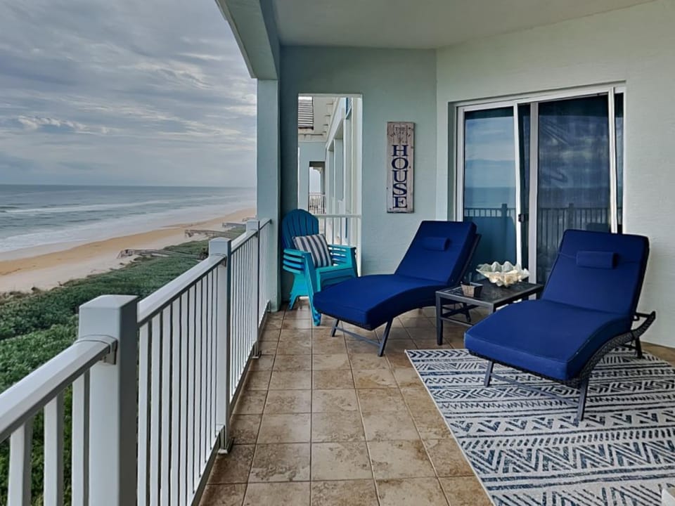 Balcony/Terrace, Seating area, Beach, Sea view