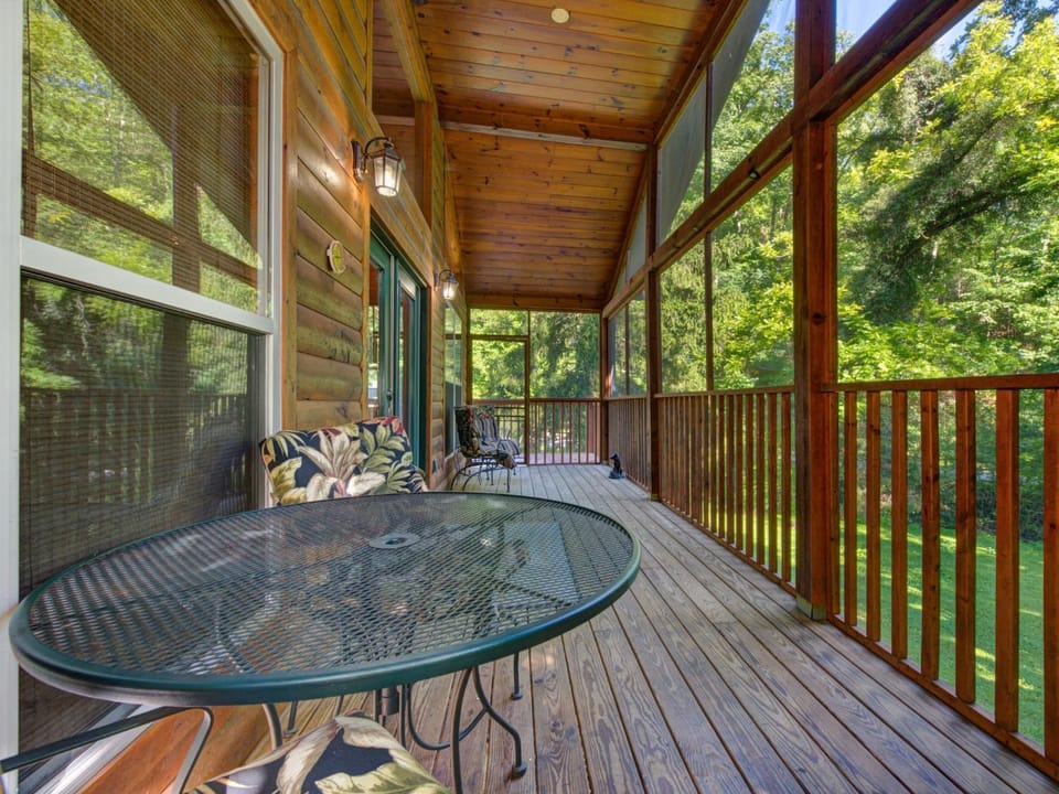 Patio, Natural landscape, Garden, Seating area