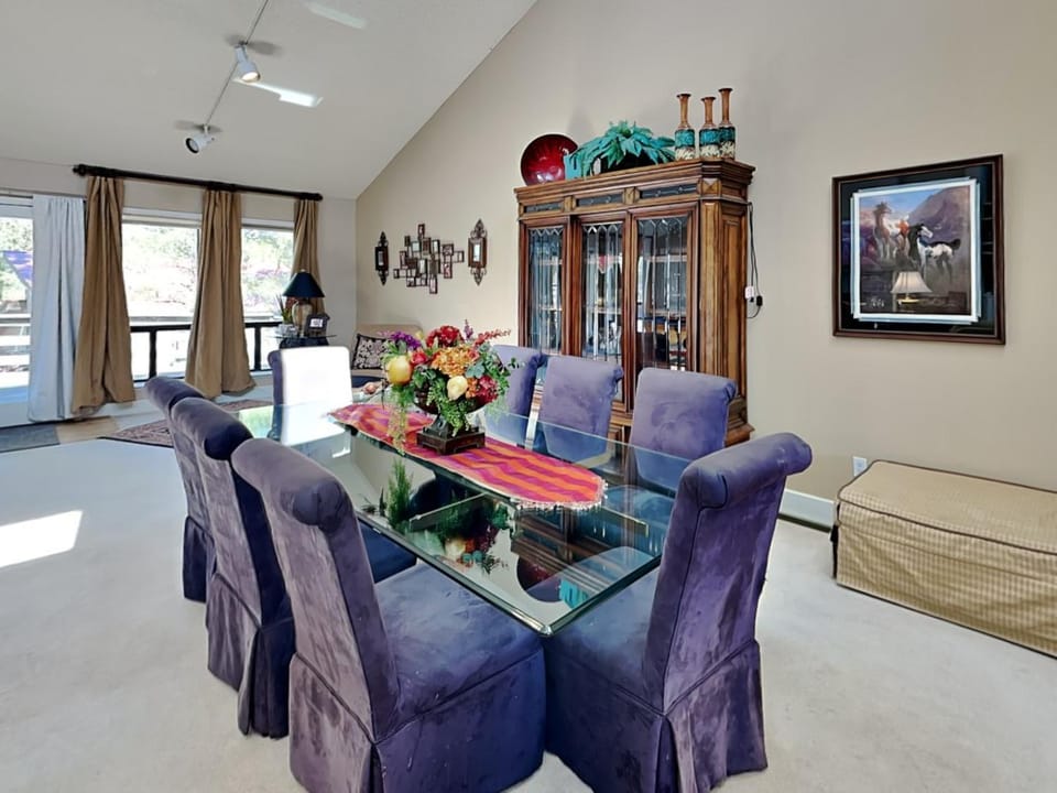 Dining area, furniture, wardrobe