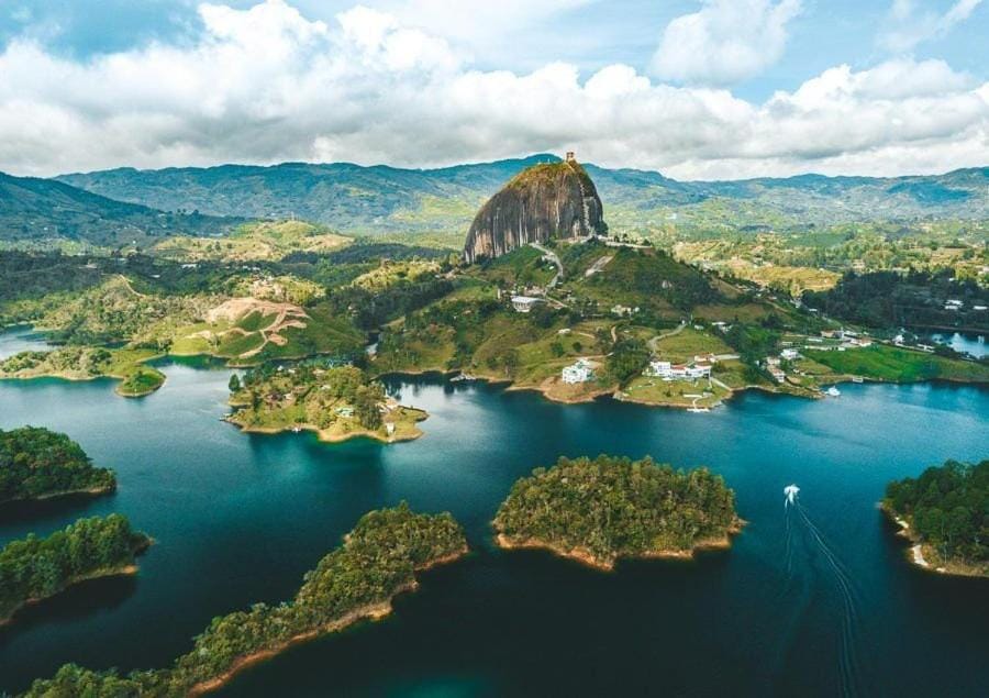 Nearby landmark, Natural landscape