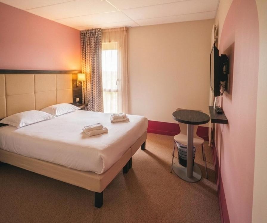The Originals City, Hôtel La Verriaire, Cholet Sud Hotel in Pays de la Loire