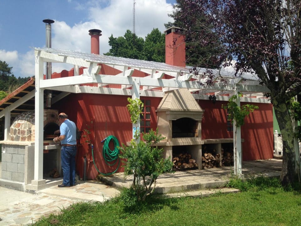 Property building, BBQ facilities, Garden view, oven