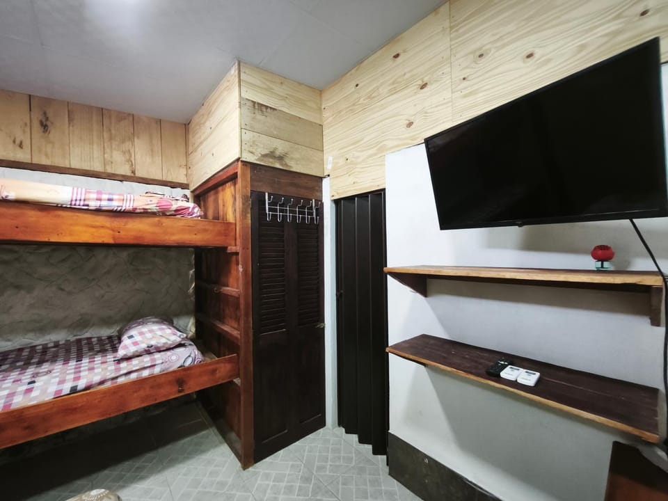 Hugo's Relax Home (Casa) House in Santa Elena Province