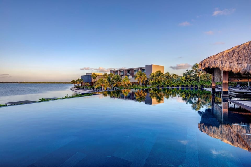Property building, Swimming pool