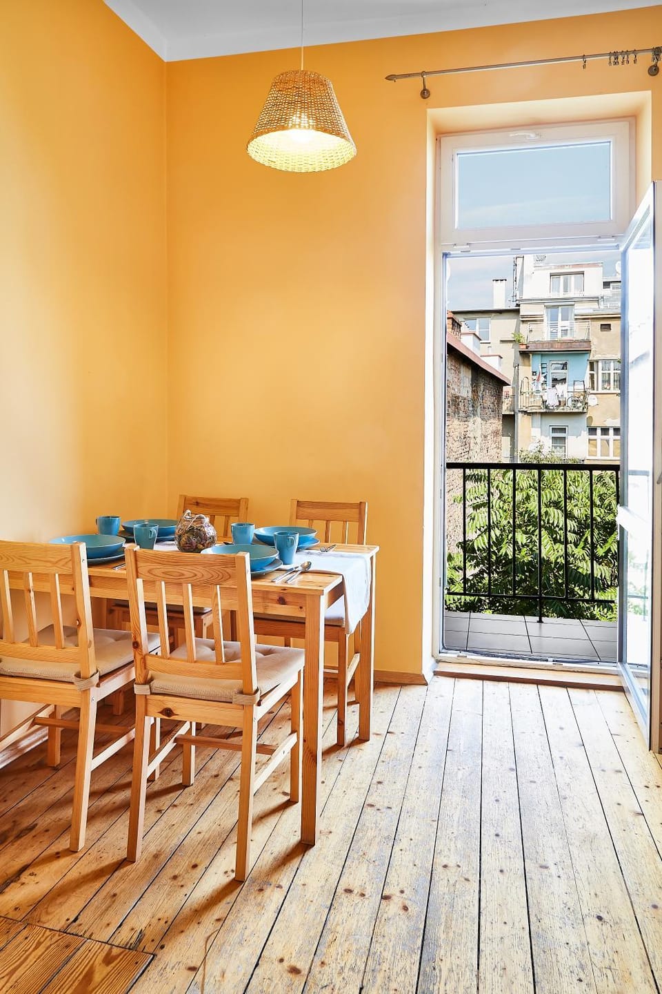 Balcony/Terrace, Dining area