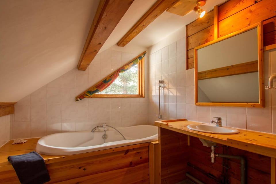 Toilet, Bathroom, Bath