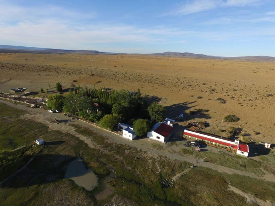 Estancia La Angostura Farm Stay in Santa Cruz Province