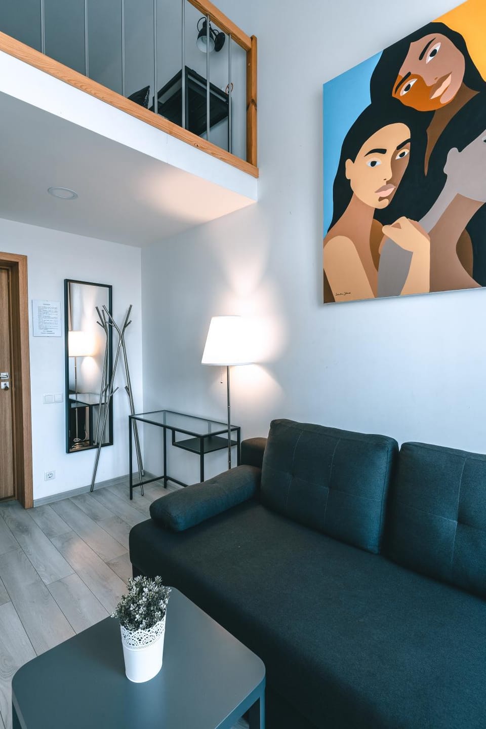 Living room, Seating area