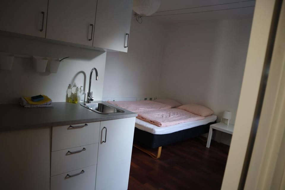 Charming Red Courtyard Apartment Apartment in Frederiksberg