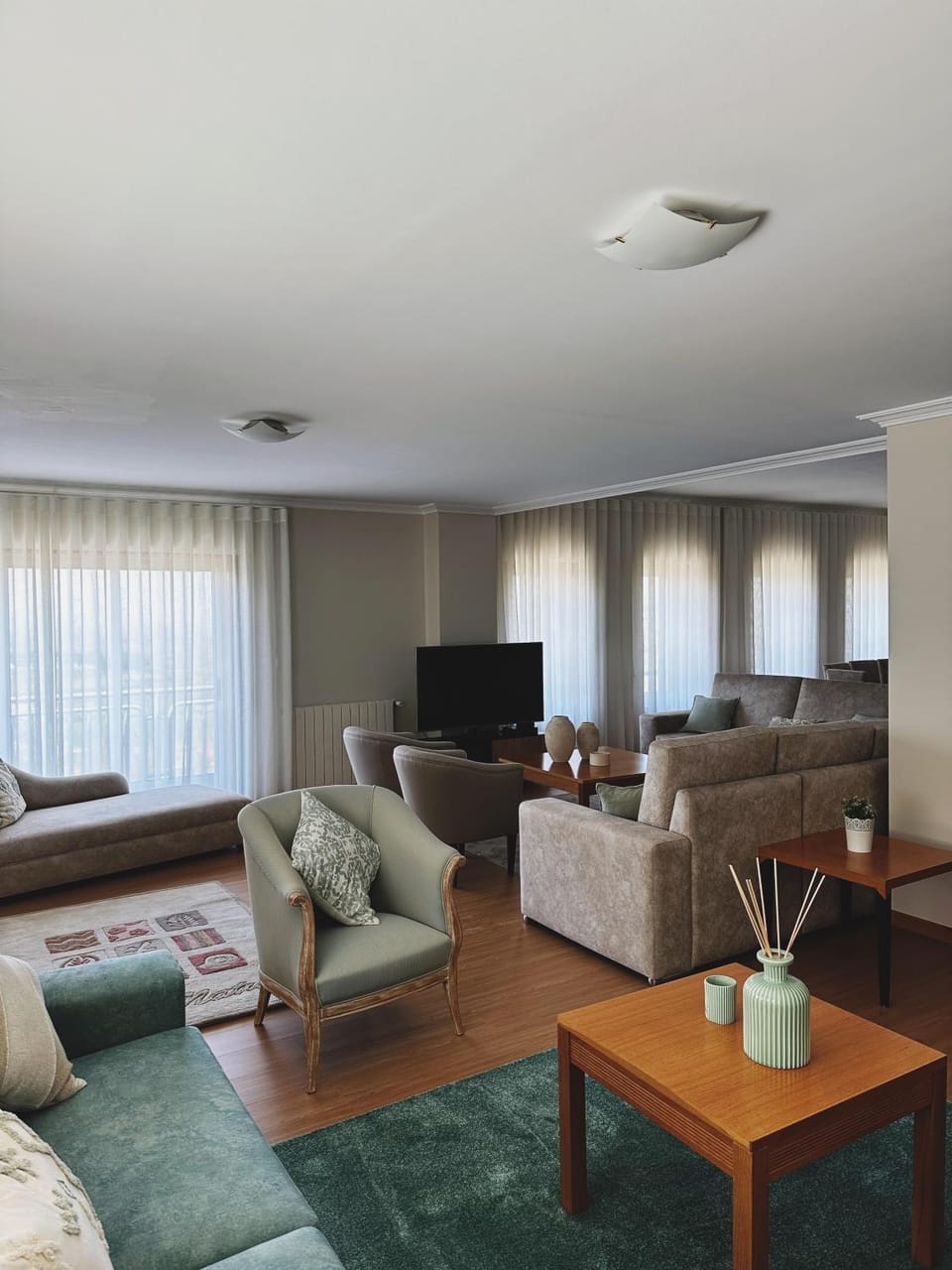 Communal lounge/ TV room, TV and multimedia