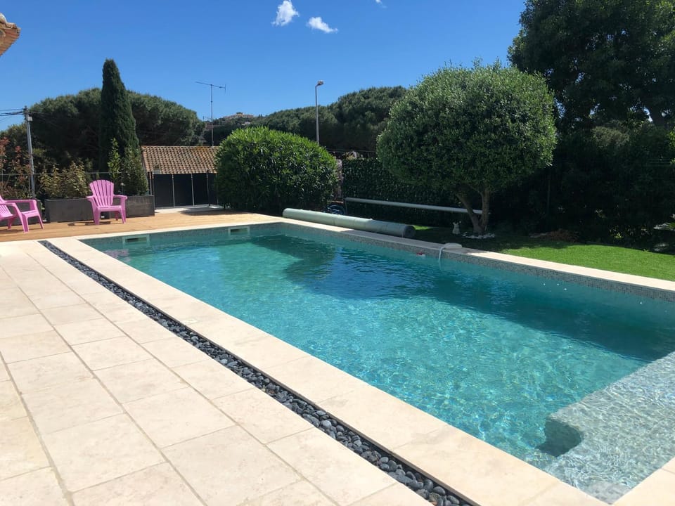 Chemin de la Roseraie Villa in Cavalaire-sur-Mer