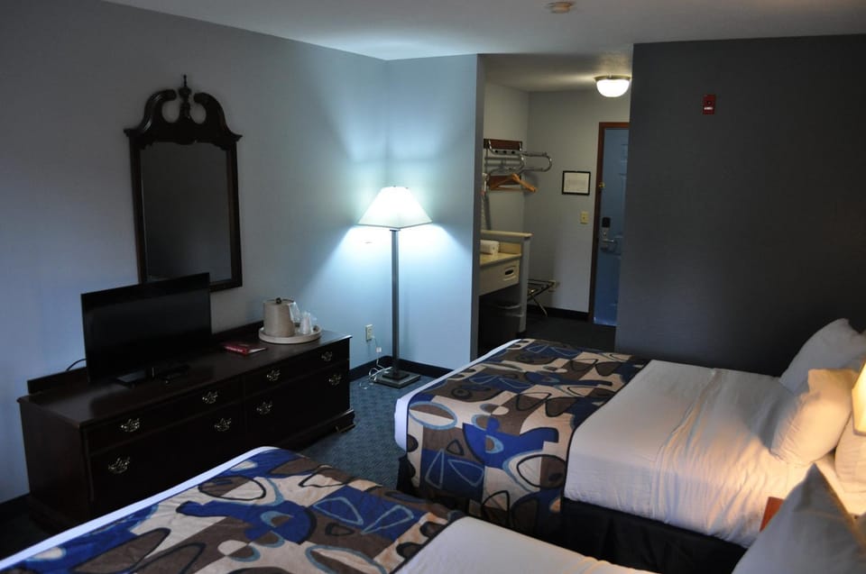 Grand Islander Hotel Hotel in South Bass Island