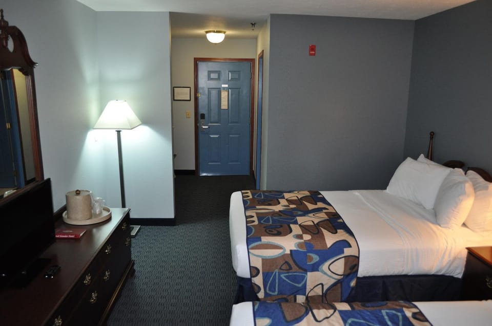 Grand Islander Hotel Hotel in South Bass Island