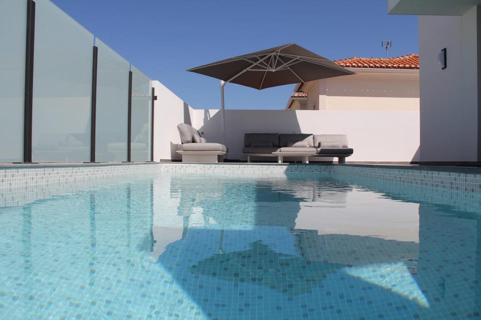 Moderne Villa in Salir do Porto - Villa nas dunas House in Portugal