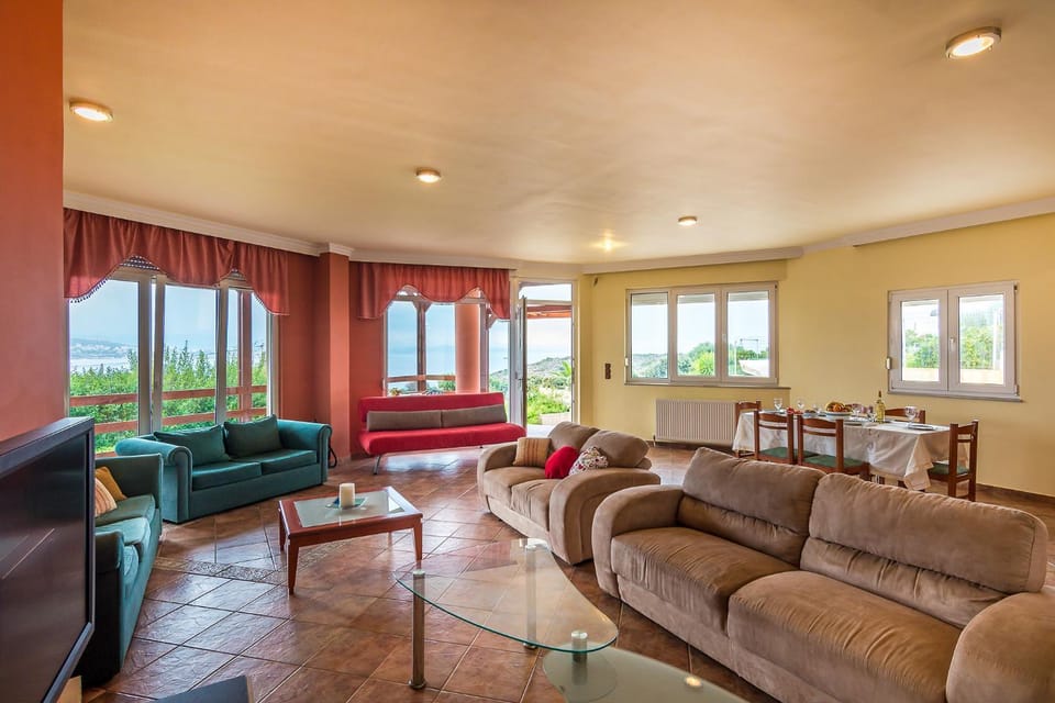 TV and multimedia, Living room, Seating area