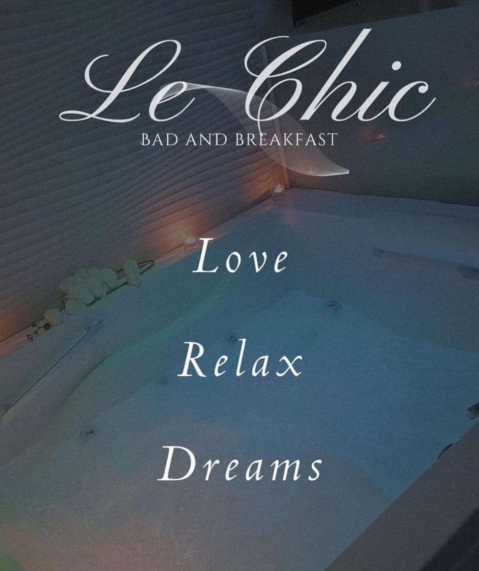 B&B Le Chic Bed and Breakfast in Campania
