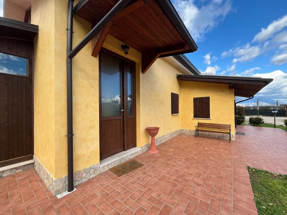 Property building, Day