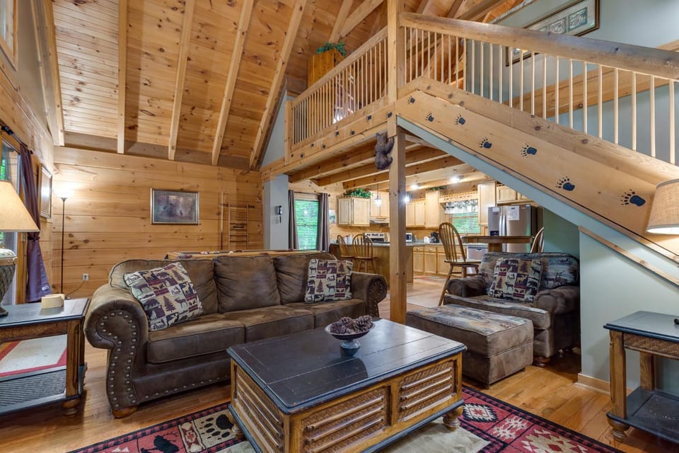 Living room, Seating area, furniture, kitchen
