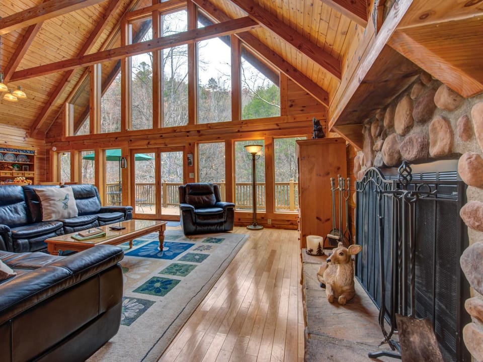 Natural landscape, Garden, Living room, Seating area, fireplace, furniture