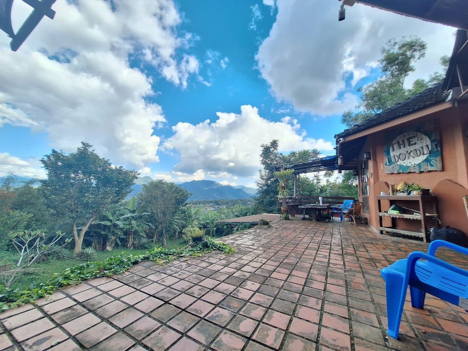 The Lookout Pai - Mountain View Hideaway Bed and Breakfast in Thailand