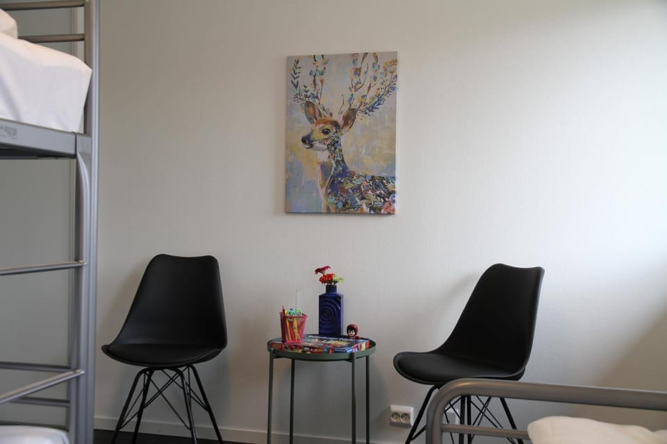 Seating area, Bedroom