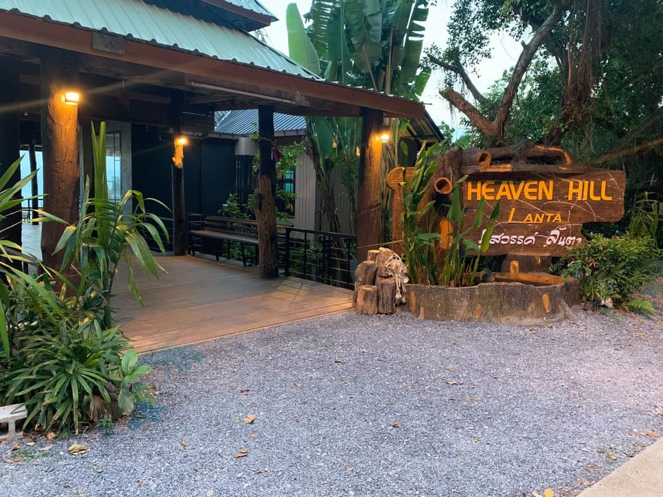 HEAVEN HILL LANTA Bed and Breakfast in Krabi Changwat