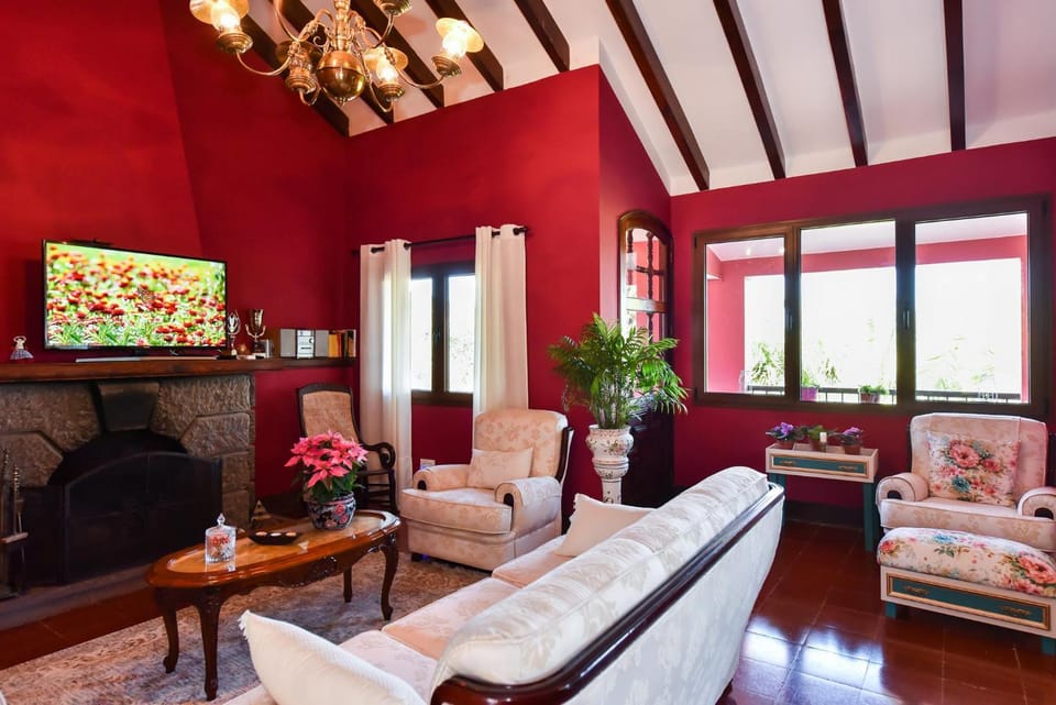 Living room, Seating area, flat iron