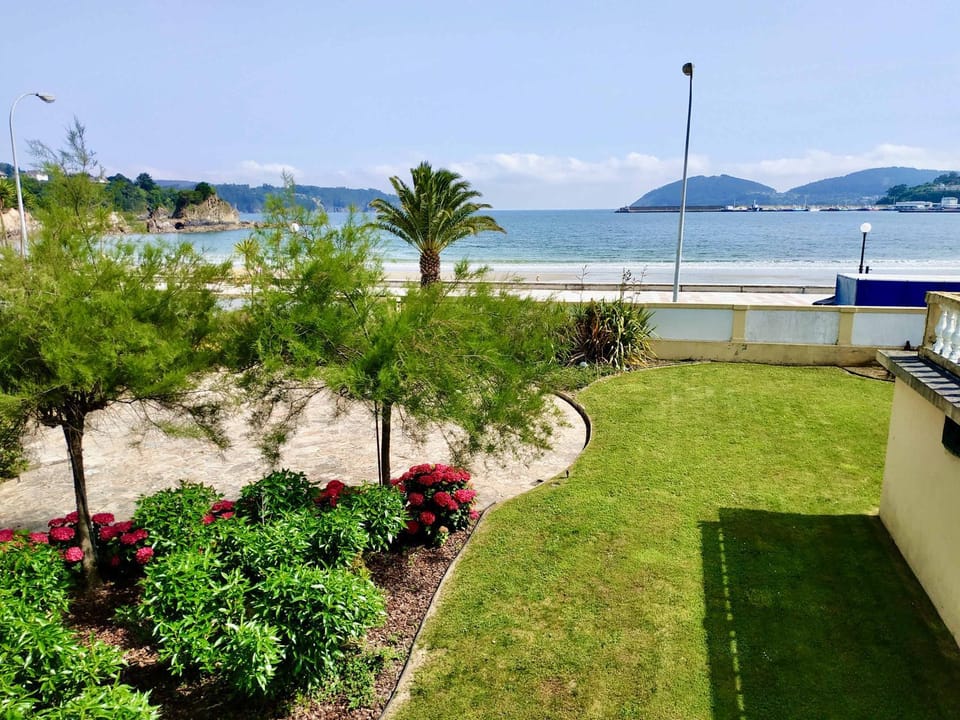 Covas Seabreeze Cottage Chalet in A Mariña Occidental