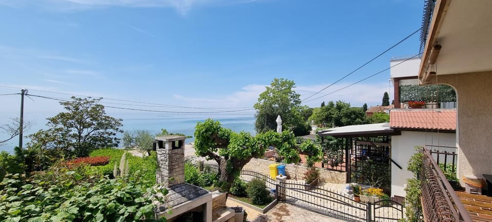 Romantic apartment for two on the sea Apartment in Istria County