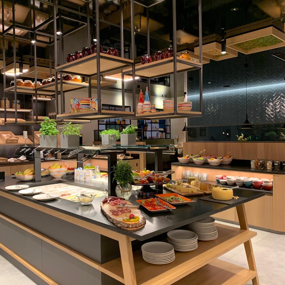Food, Breakfast, Buffet breakfast