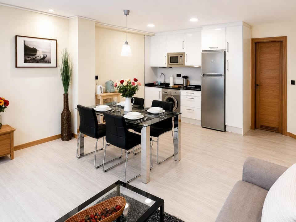 Kitchen or kitchenette, Living room, Dining area, stove, toaster
