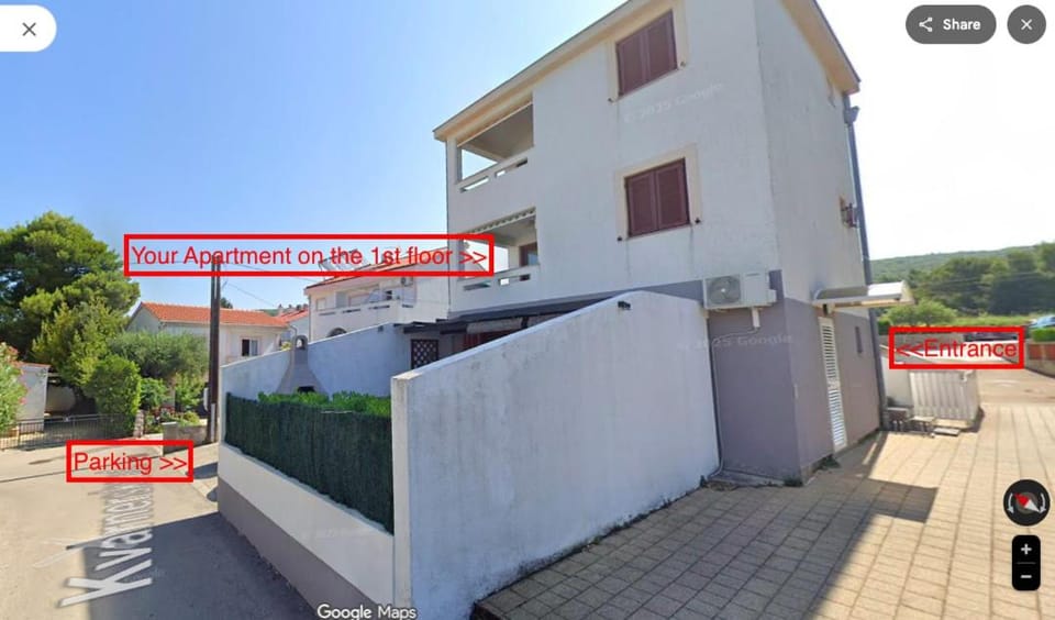 Property building, Facade/entrance, Quiet street view, Parking
