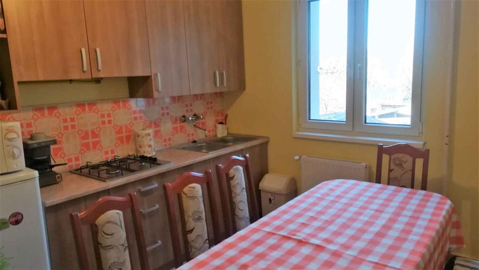 Coffee/tea facilities, Dining area