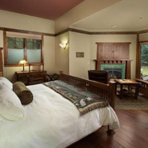 FivePine Lodge Hotel in Sisters