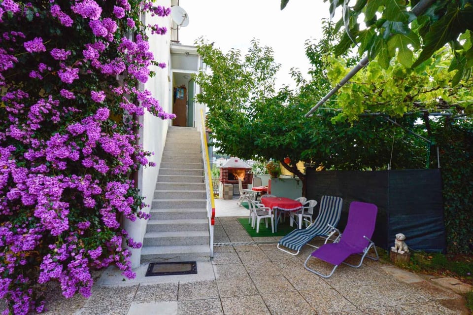 Facade/entrance, Summer