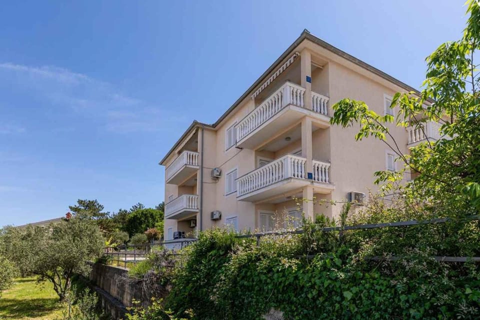 Property building, Summer