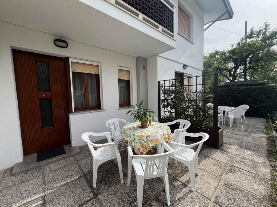 Summer, Balcony/Terrace