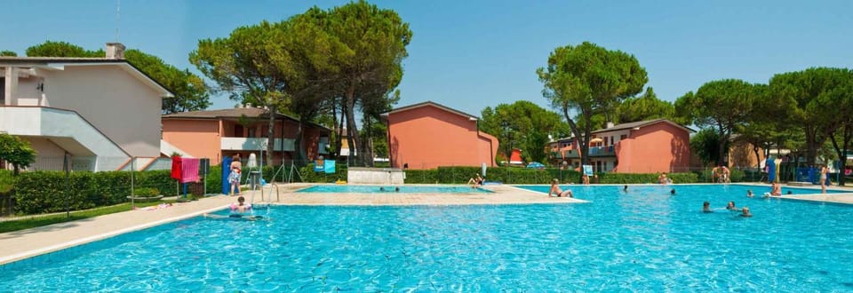 Summer, Swimming pool