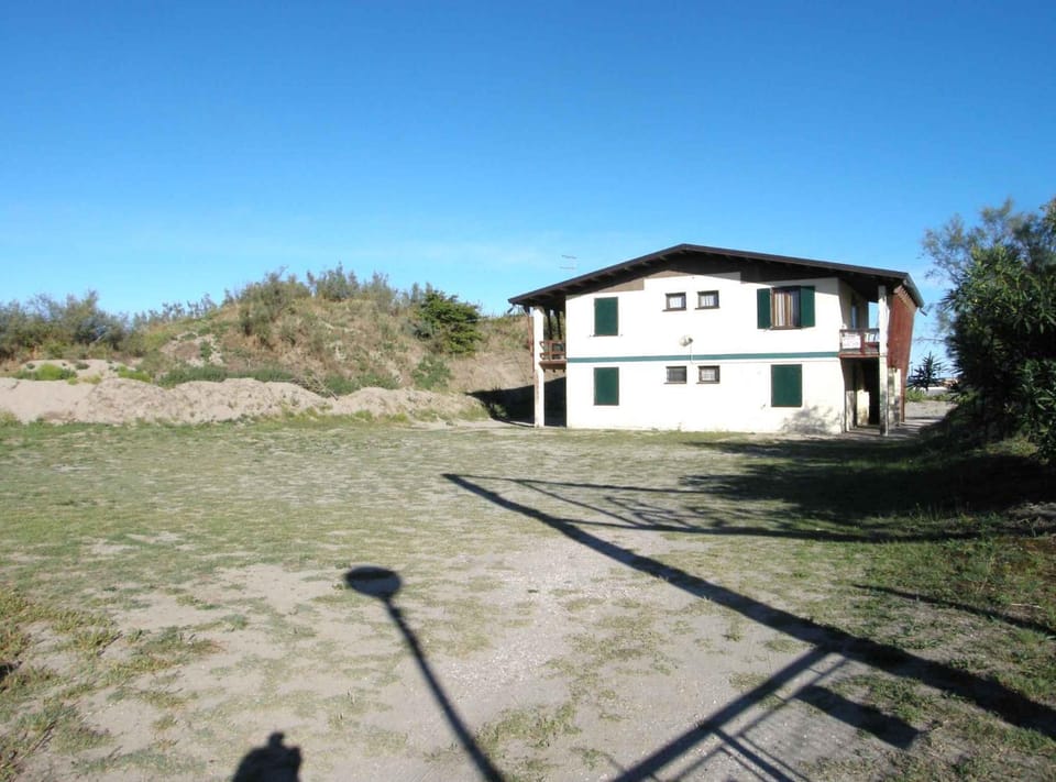Property building, Summer