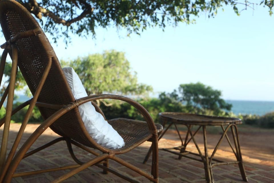 Nil Sisila Beach Resort Yala Bed and Breakfast in Southern Province
