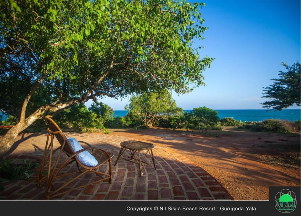 Nil Sisila Beach Resort Yala Bed and Breakfast in Southern Province