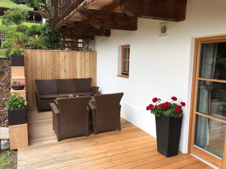 Balcony/Terrace, Seating area