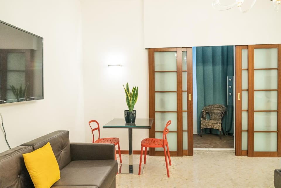 BARI CITY HUB _ Locazione Turistica Bed and Breakfast in Bari